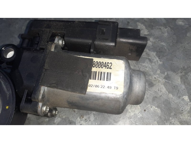 Recambio de motor elevalunas trasero derecho para renault megane ii berlina 5p referencia OEM IAM 28000462  