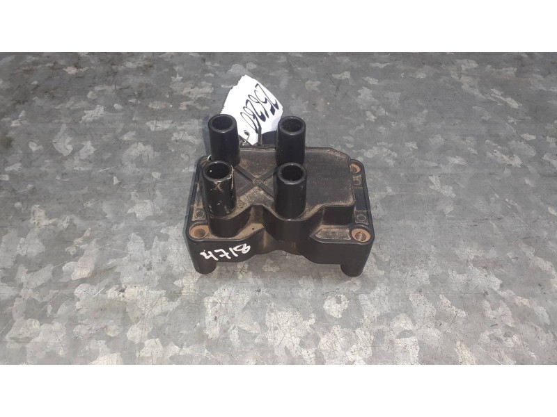 Recambio de bobina encendido para ford focus berlina (cak) referencia OEM IAM 0221503490  3 PINES