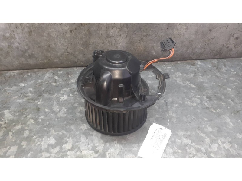 Recambio de ventilador calefaccion para seat leon (1p1) referencia OEM IAM 995775T  2 PINES