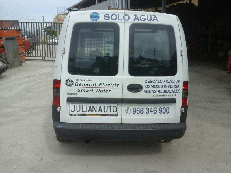 opel combo (corsa c) del año 2004
