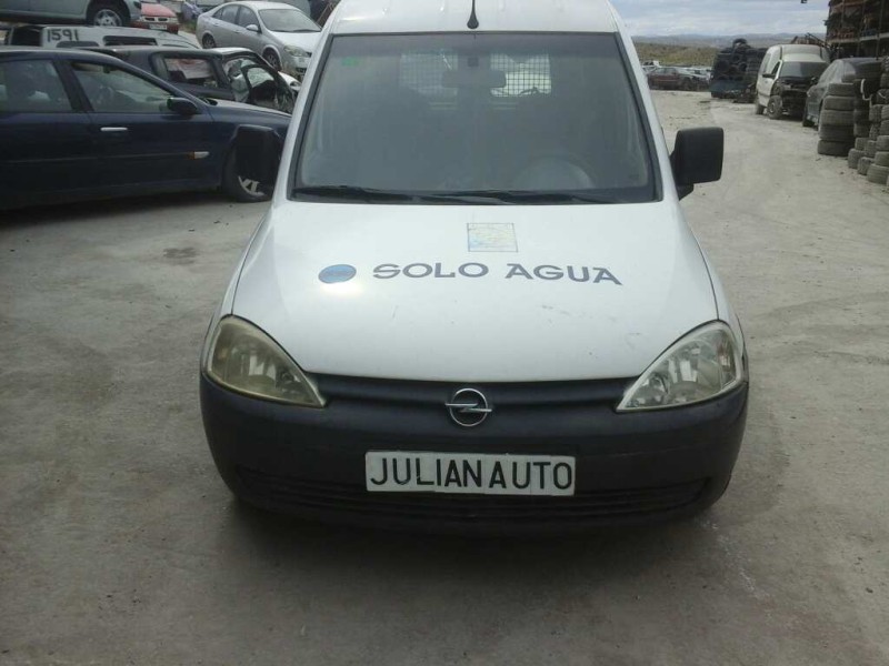 opel combo (corsa c) del año 2004