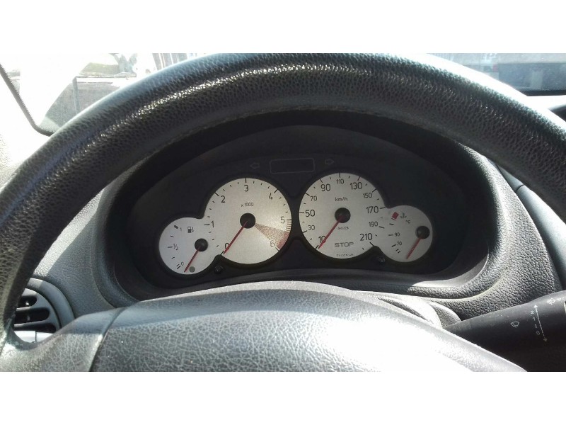 peugeot 206 sw del año 2004