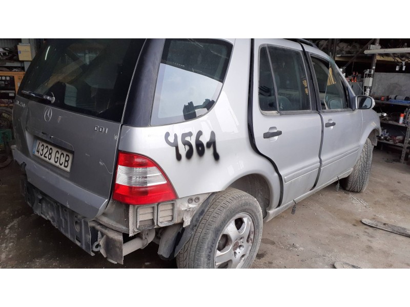 mercedes-benz clase m (w163) del año 2004