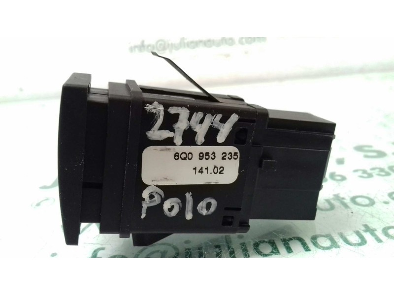 Recambio de warning para volkswagen polo (9n1) trendline referencia OEM IAM 6Q0953235 3 + 1 PINES 