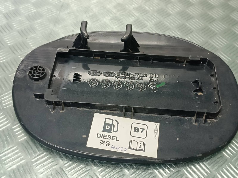 Recambio de tapa exterior combustible para kia xceed referencia OEM IAM 69510J7800 69510J7800CD 