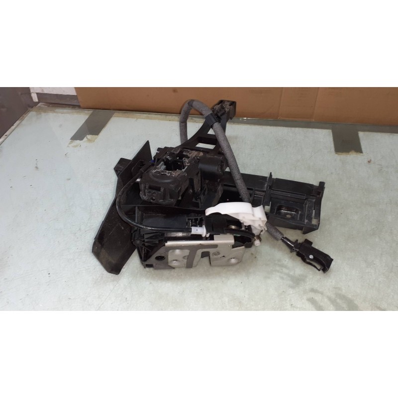 Recambio de cerradura puerta trasera derecha para ford focus lim. business referencia OEM IAM BM5AA26412AF BM51A264B22AA ELECTRI