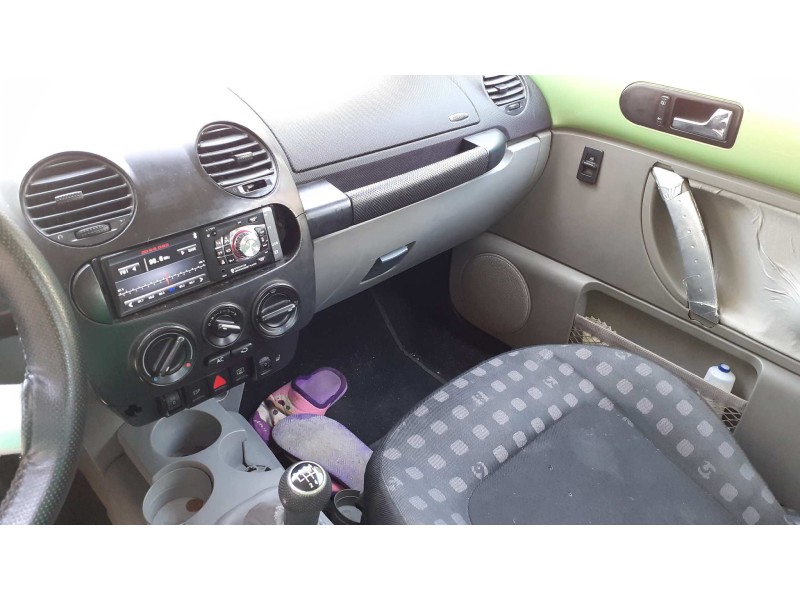volkswagen new beetle (9c1/1c1) del año 2001