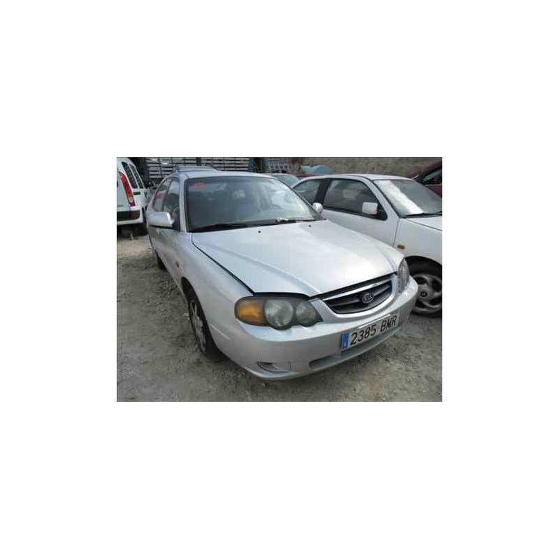 kia shuma ii del año 2001