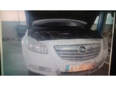 opel insignia berlina del año 2010