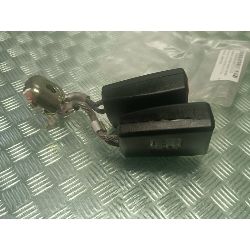 Recambio de enganche cinturon trasero central para volkswagen golf v berlina (1k1) gt sport referencia OEM IAM 1K0857739D 160620