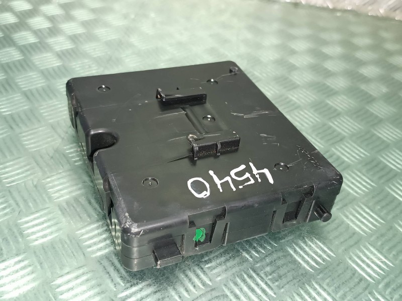 Recambio de modulo electronico para renault clio iv referencia OEM IAM 285257555R 27760B660B 