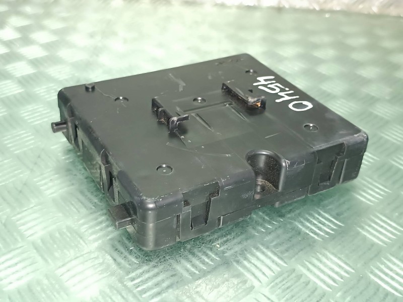 Recambio de modulo electronico para renault clio iv referencia OEM IAM 285257555R 27760B660B 