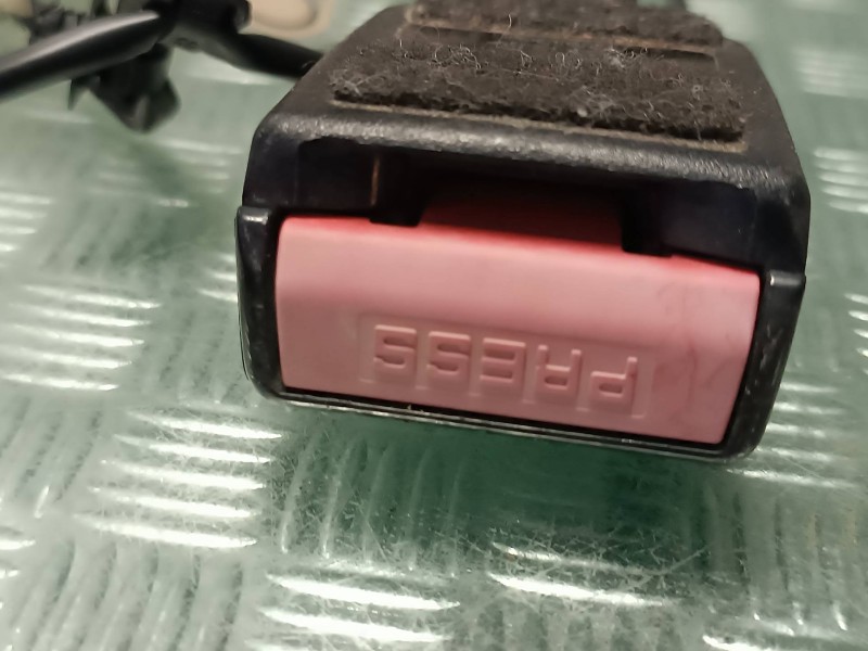 Recambio de airbag lateral delantero derecho para dacia sandero referencia OEM IAM 985H06871R 873333355R 168488R