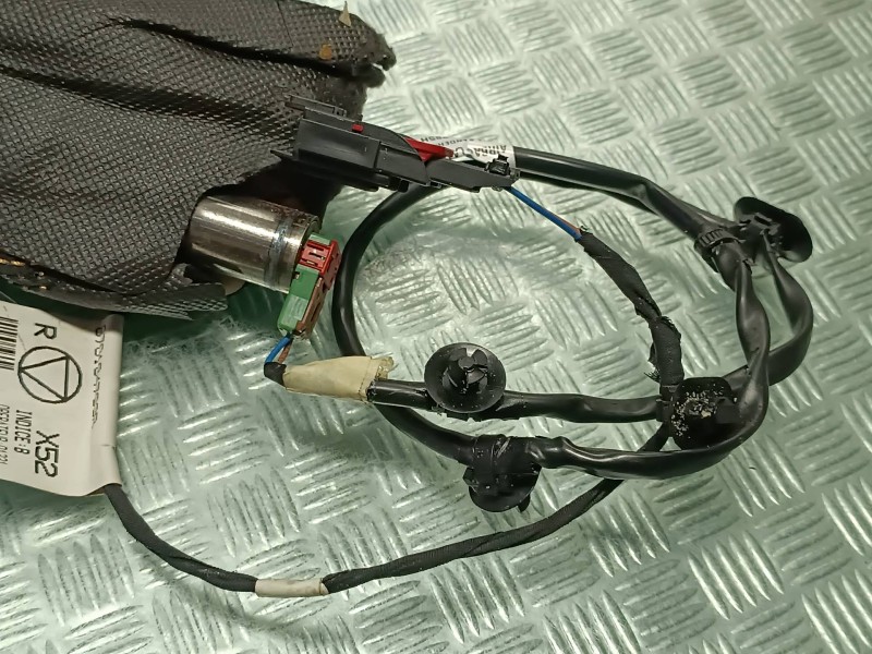 Recambio de airbag lateral delantero izquierdo para dacia sandero referencia OEM IAM 985H10581R 870194793R 