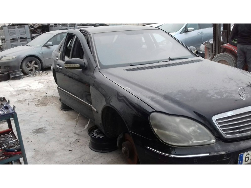 mercedes-benz clase s (w220) berlina del año 2000