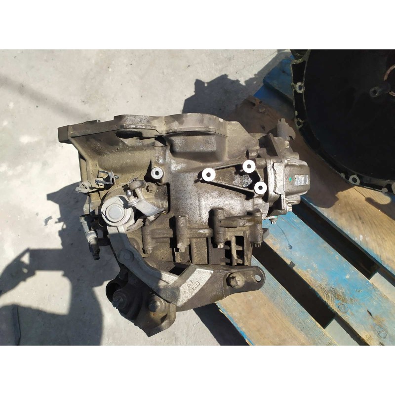 Recambio de caja cambios para opel corsa d ´´111 years´´ referencia OEM IAM 55193621  6 VELOCIDADES