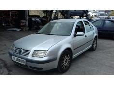 volkswagen bora berlina (1j2) del año 2000 2