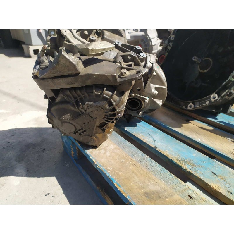 Recambio de caja cambios para opel corsa d ´´111 years´´ referencia OEM IAM 55193621  6 VELOCIDADES