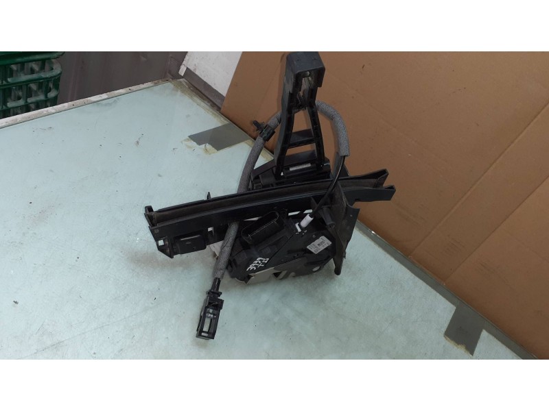 Recambio de cerradura puerta trasera derecha para ford focus lim. business referencia OEM IAM BM5AA26412AF BM51A264B22AA ELECTRI