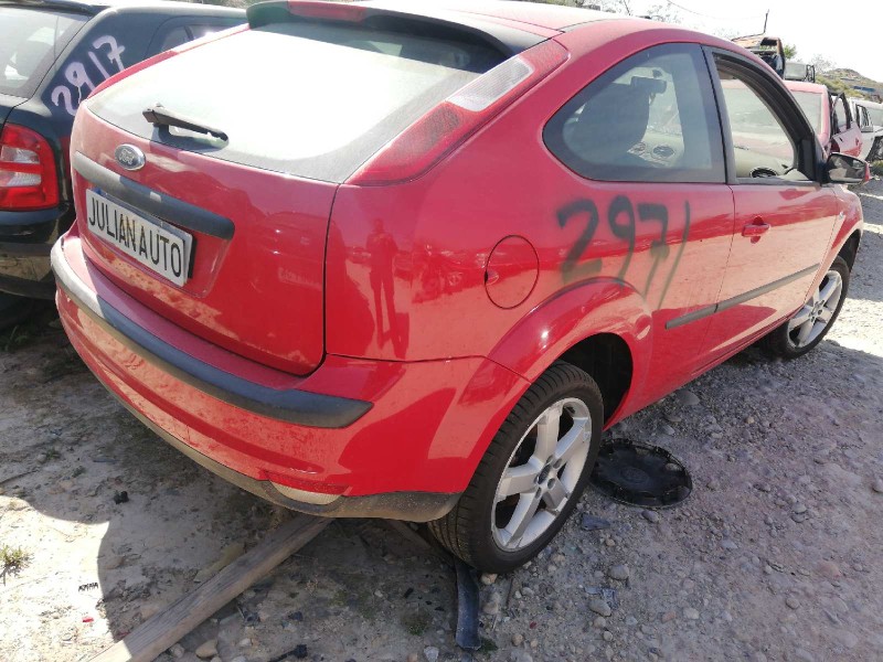 ford focus berlina (cap) del año 2005