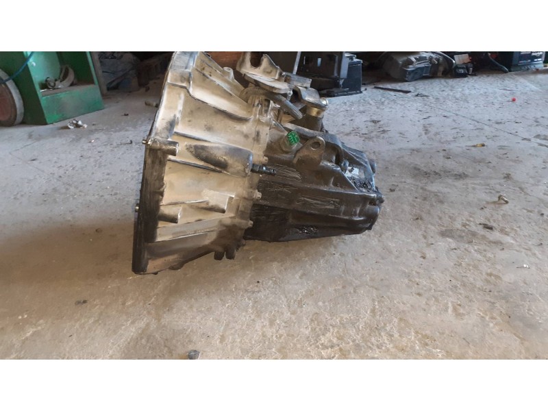 Recambio de caja cambios para dacia lodgy referencia OEM IAM   
