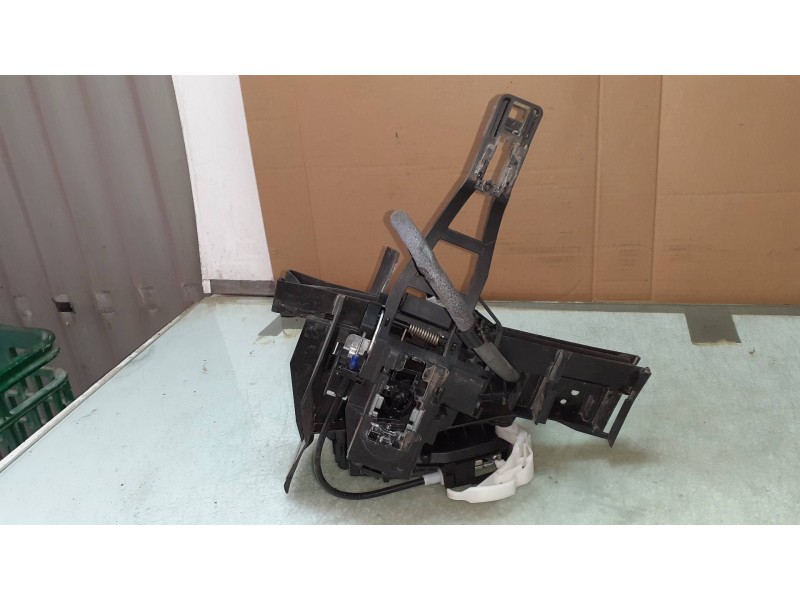 Recambio de cerradura puerta trasera derecha para ford focus lim. business referencia OEM IAM BM5AA26412AF BM51A264B22AA ELECTRI