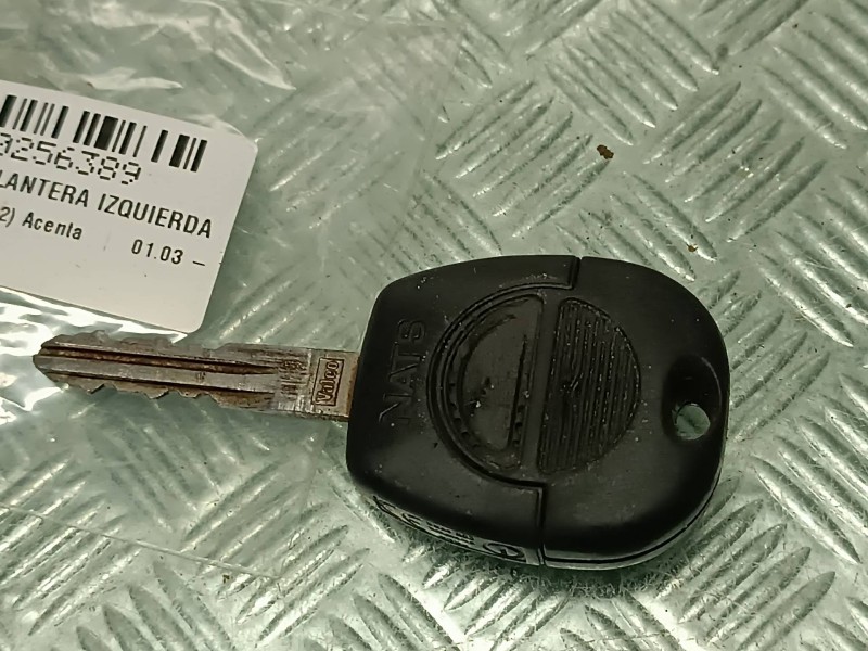 Recambio de cerradura puerta delantera izquierda para nissan primera berlina (p12) acenta referencia OEM IAM 54831913  