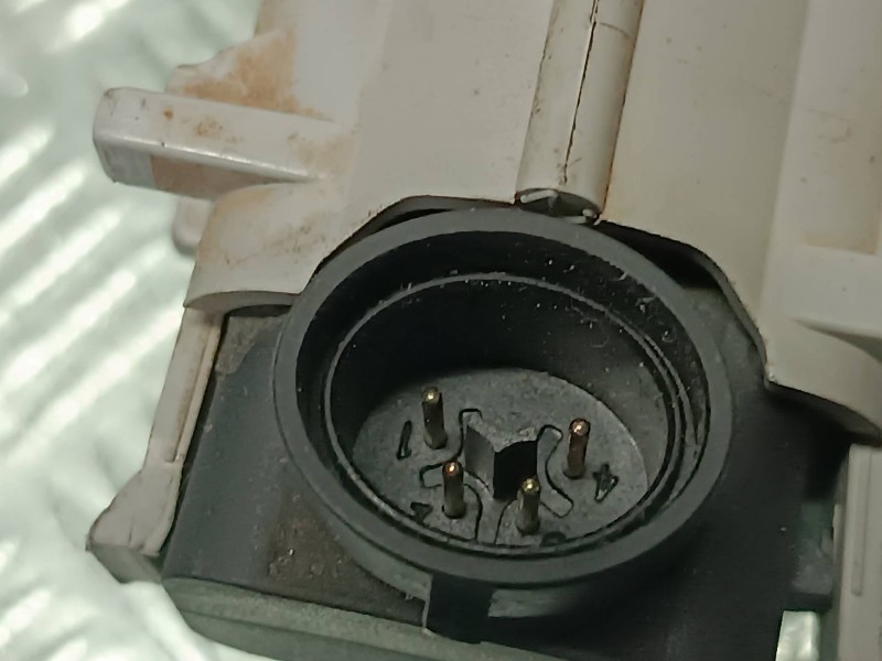 Recambio de sensor de aparcamiento para mercedes-benz clase m (w164) referencia OEM IAM 0015427418 0263003167 BOSCH