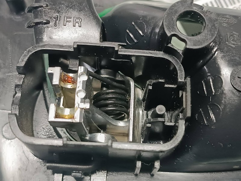 Recambio de maneta interior delantera derecha para nissan almera (n16/e) acenta referencia OEM IAM 500580054 80670AV601 50058000