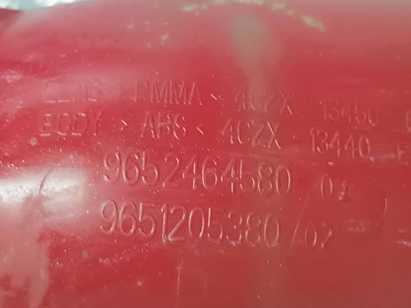 Recambio de piloto marcha atras para citroen c4 coupe lx referencia OEM IAM 9652464580 9651205380 