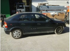 opel astra g berlina del año 2002