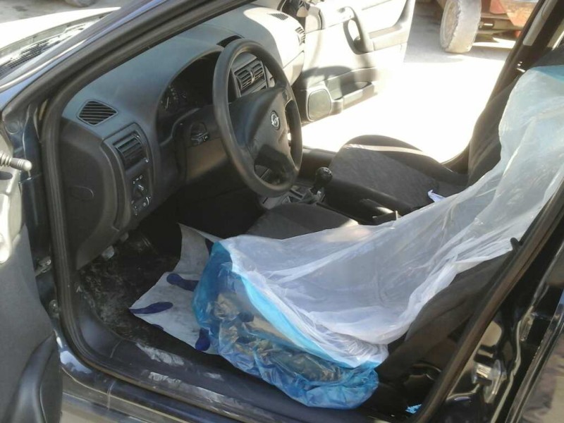 opel astra g berlina del año 2002