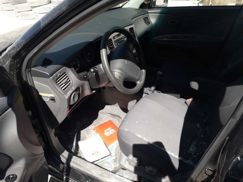 kia rio del año 2006