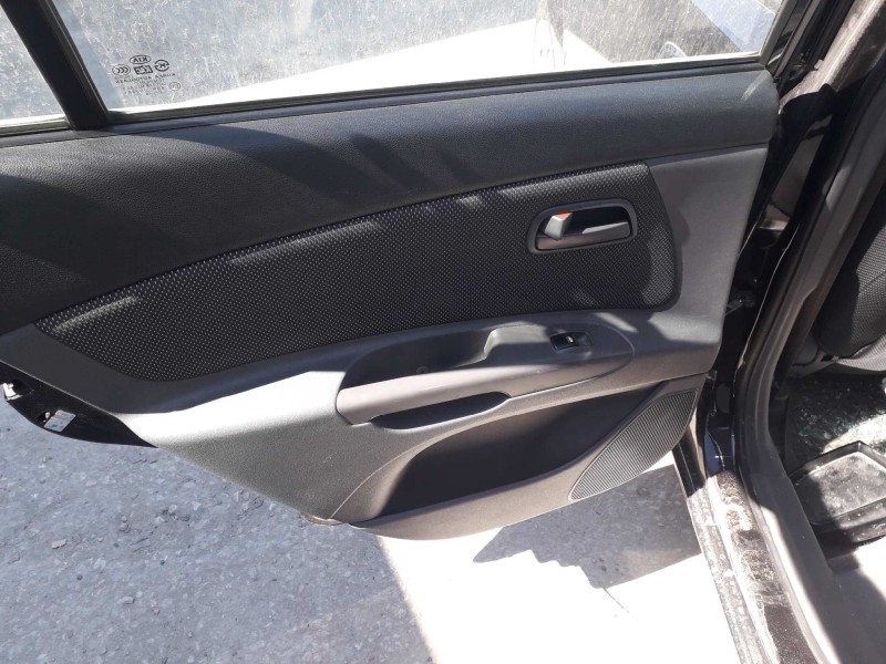 kia rio del año 2006