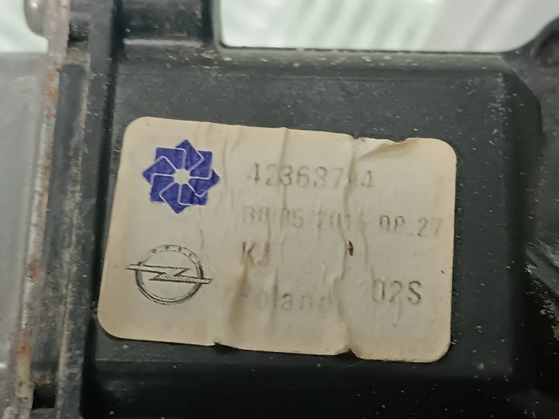 Recambio de elevalunas trasero izquierdo para opel mokka referencia OEM IAM 42363794 ELECTRICO CON MOTOR