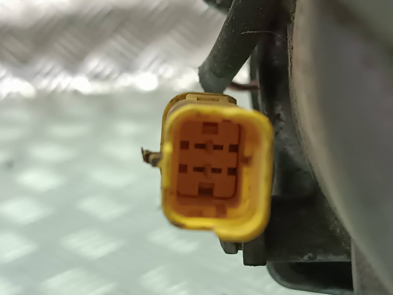 Recambio de compresor aire acondicionado para citroen c-elysée exclusive referencia OEM IAM 9814865380 9814865680 