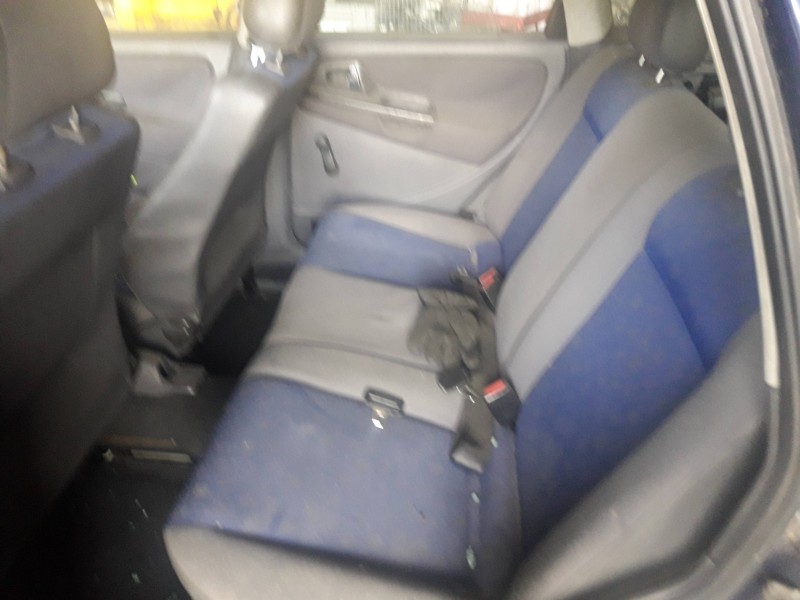seat ibiza (6k1) del año 2001