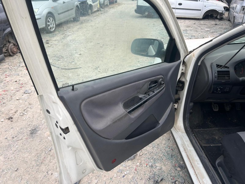 seat ibiza (6k1) del año 1999