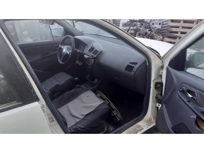 seat ibiza (6k1) del año 1999