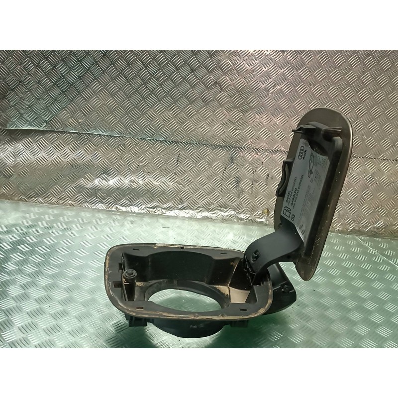 Recambio de tapa exterior combustible para audi a6 berlina (4f2) 3.0 tdi quattro (171kw) referencia OEM IAM 4F5010502KB 4F501050