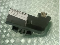 Recambio de caja reles / fusibles para audi a6 berlina (4f2) 3.0 tdi quattro (171kw) referencia OEM IAM 4F0915519  