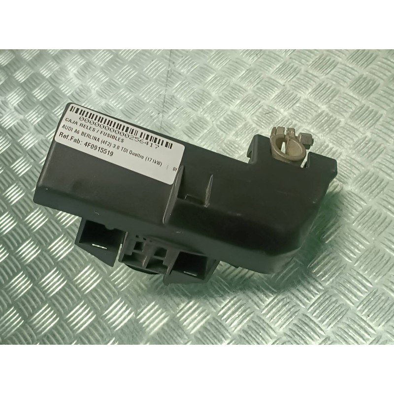 Recambio de caja reles / fusibles para audi a6 berlina (4f2) 3.0 tdi quattro (171kw) referencia OEM IAM 4F0915519  