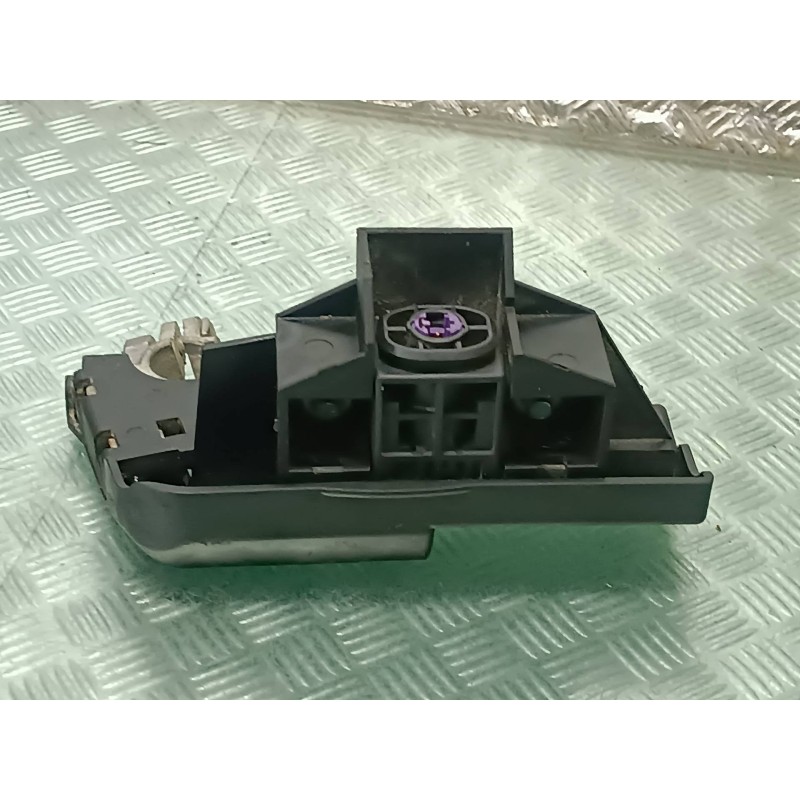 Recambio de caja reles / fusibles para audi a6 berlina (4f2) 3.0 tdi quattro (171kw) referencia OEM IAM 4F0915519  