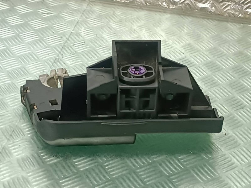 Recambio de caja reles / fusibles para audi a6 berlina (4f2) 3.0 tdi quattro (171kw) referencia OEM IAM 4F0915519  