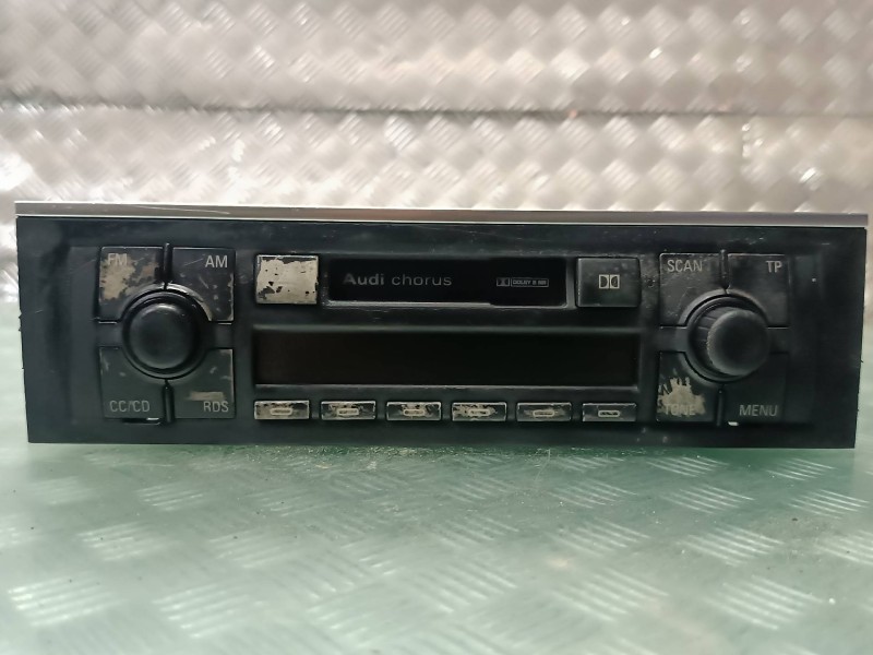 Recambio de sistema audio / radio cd para audi a4 berlina (8e) referencia OEM IAM 8E0035152  