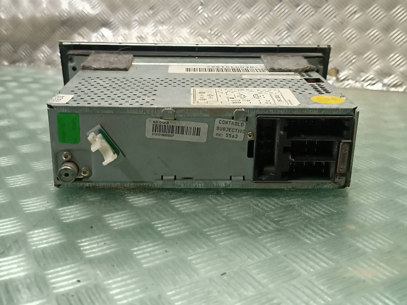 Recambio de sistema audio / radio cd para audi a4 berlina (8e) referencia OEM IAM 8E0035152  