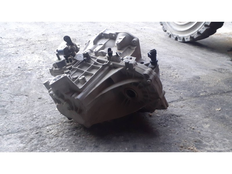 Recambio de caja cambios para hyundai i10 referencia OEM IAM M81569 967082 