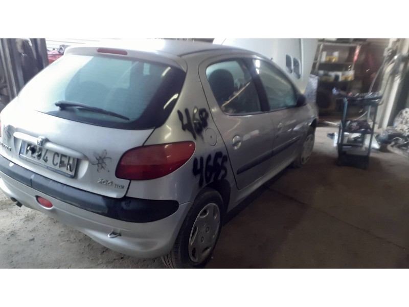 peugeot 206 berlina del año 2003