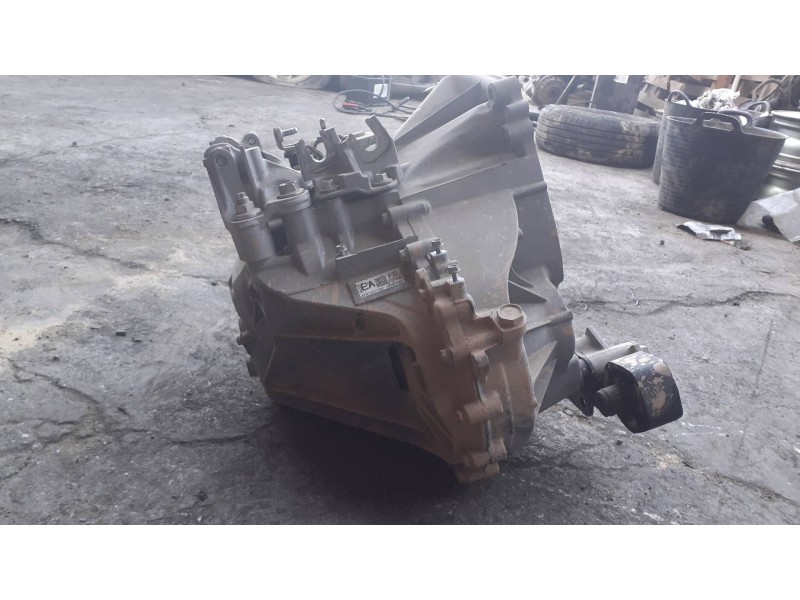 Recambio de caja cambios para mazda 6 lim. (gh)(.2012) referencia OEM IAM 4TH1207790 D601 6 VELOCIDADES