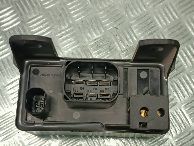 Recambio de caja precalentamiento para mercedes-benz clase m (w163) referencia OEM IAM 0285454032  